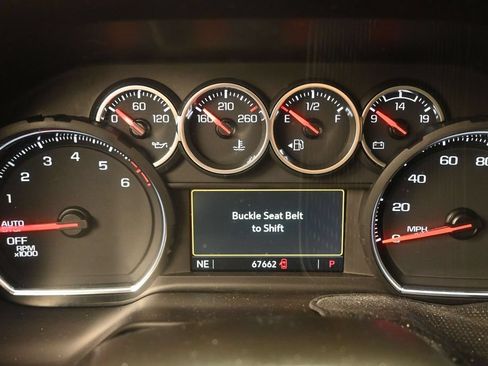 Used 2024 Chevrolet Tahoe LS RWD image 13