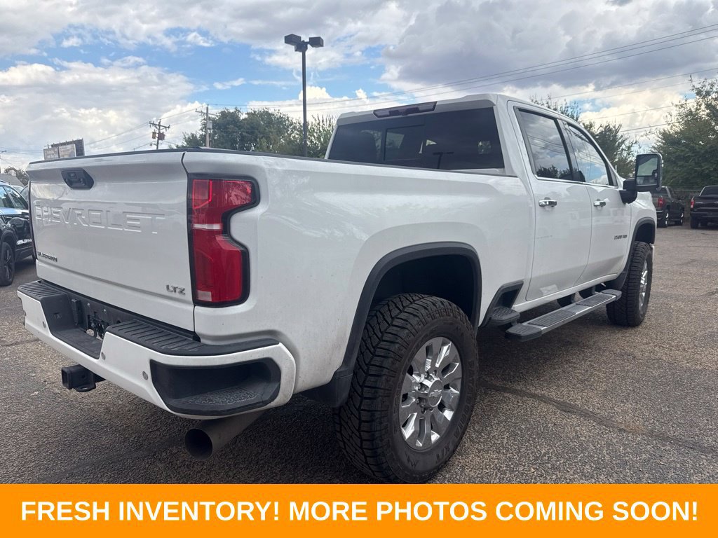 Used 2024 Chevrolet Silverado 2500 LTZ w/ LTZ Convenience Package AWD/4WD image 2