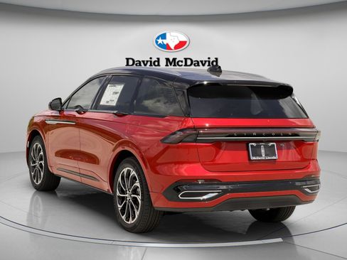 New 2026 Lincoln Nautilus Reserve image 4