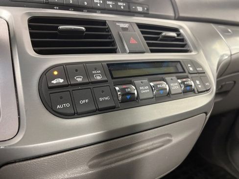 Used 2010 Honda Odyssey EX-L image 12