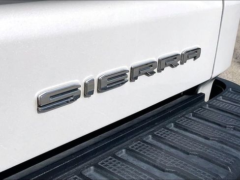 Used 2022 GMC Sierra 1500 Denali w/ Denali Reserve Package AWD/4WD image 21