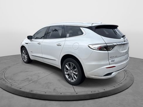 Certified 2024 Buick Enclave Avenir image 6