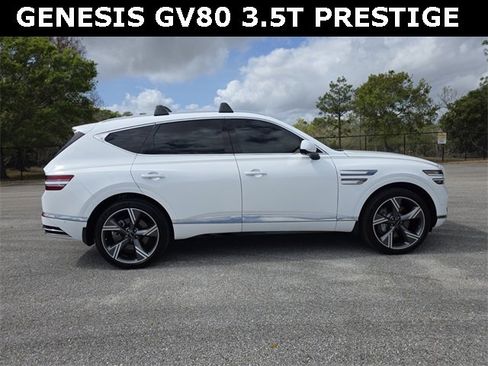 Used 2025 Genesis GV80 3.5T Prestige image 2