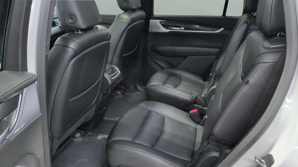 Used 2023 Cadillac XT6 Sport AWD/4WD image 19
