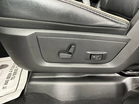 Used 2024 RAM 2500 Laramie w/ Safety Group AWD/4WD image 35