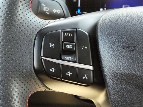 Used 2023 Ford Escape ST-Line image 10