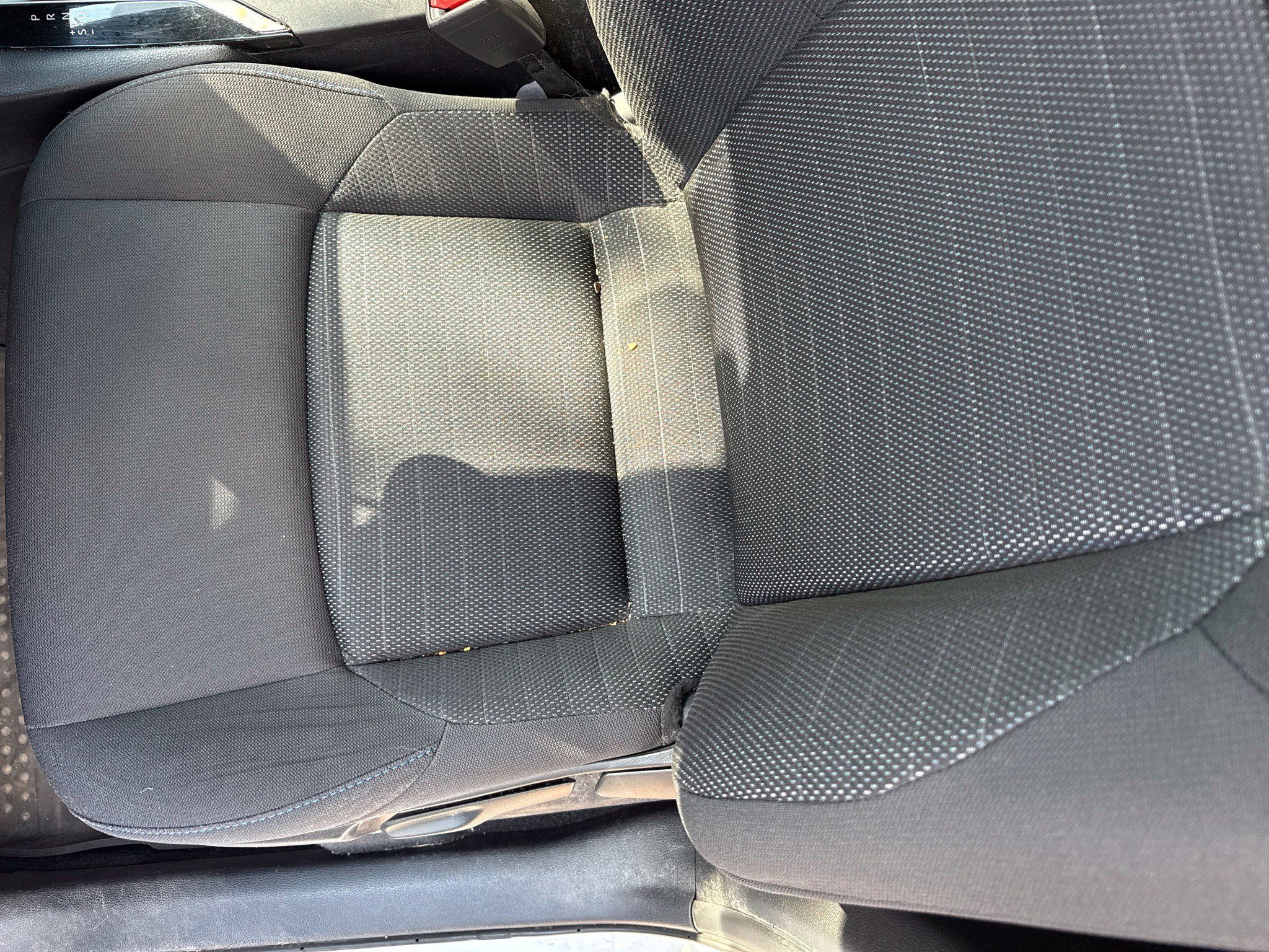 Used 2025 Toyota Corolla Cross AWD Hybrid image 13