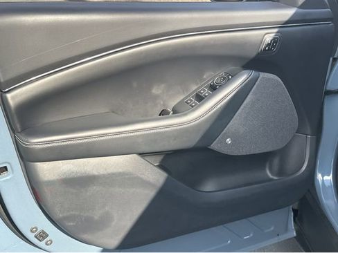 Used 2024 Ford Mustang Mach-E Premium image 18