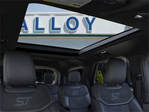 New 2026 Ford Explorer ST w/ Sun And Sound Package image 22