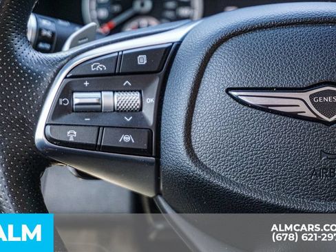 Used 2025 Genesis G70 2.5T RWD image 29