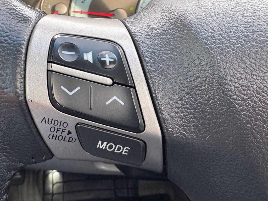 Used 2010 Toyota Camry SE FWD image 19