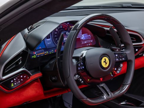 Used 2026 Ferrari 296 GTS RWD image 32
