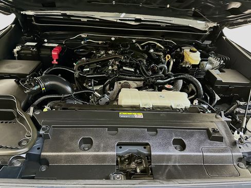 Used 2025 Toyota Tacoma TRD Off-Road image 34