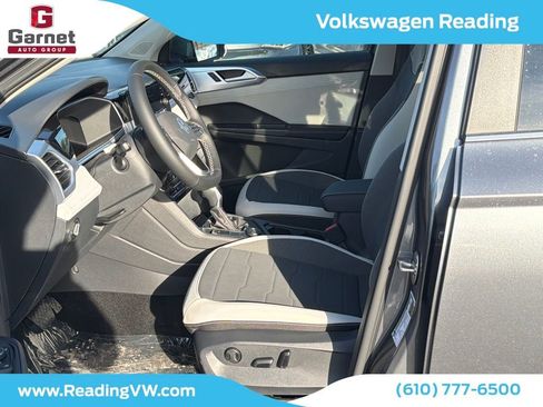 New 2026 Volkswagen Taos SE AWD/4WD image 9