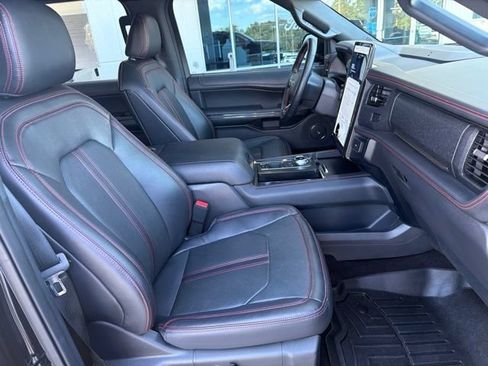 Used 2023 Ford Expedition Max Limited RWD image 12