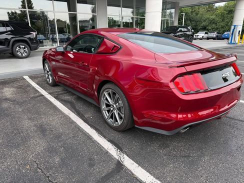 Used 2017 Ford Mustang GT Premium RWD image 5
