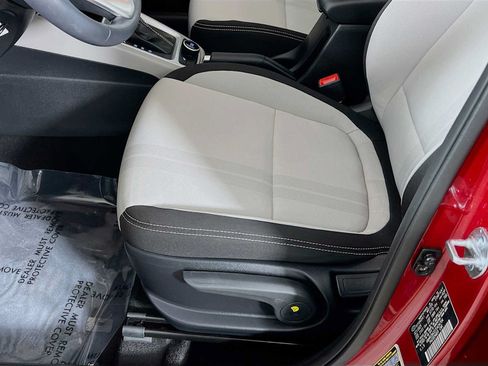 Certified 2026 Hyundai Venue SEL FWD image 20
