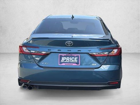 Used 2025 Toyota Camry SE w/ Multimedia Upgrade Package FWD image 6
