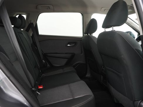 Used 2021 Nissan Rogue SV AWD/4WD image 13