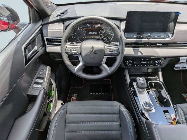 New 2026 Mitsubishi Outlander AWD image 14