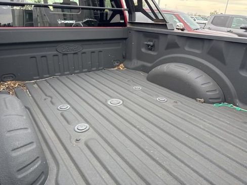 Used 2019 Ford F250 Lariat image 15