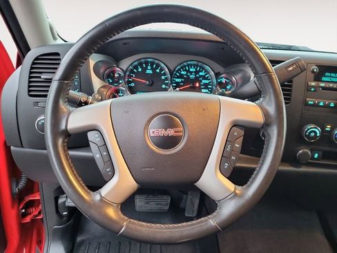 Used 2013 GMC Sierra 1500 SLE w/ SLE Preferred Package image 14