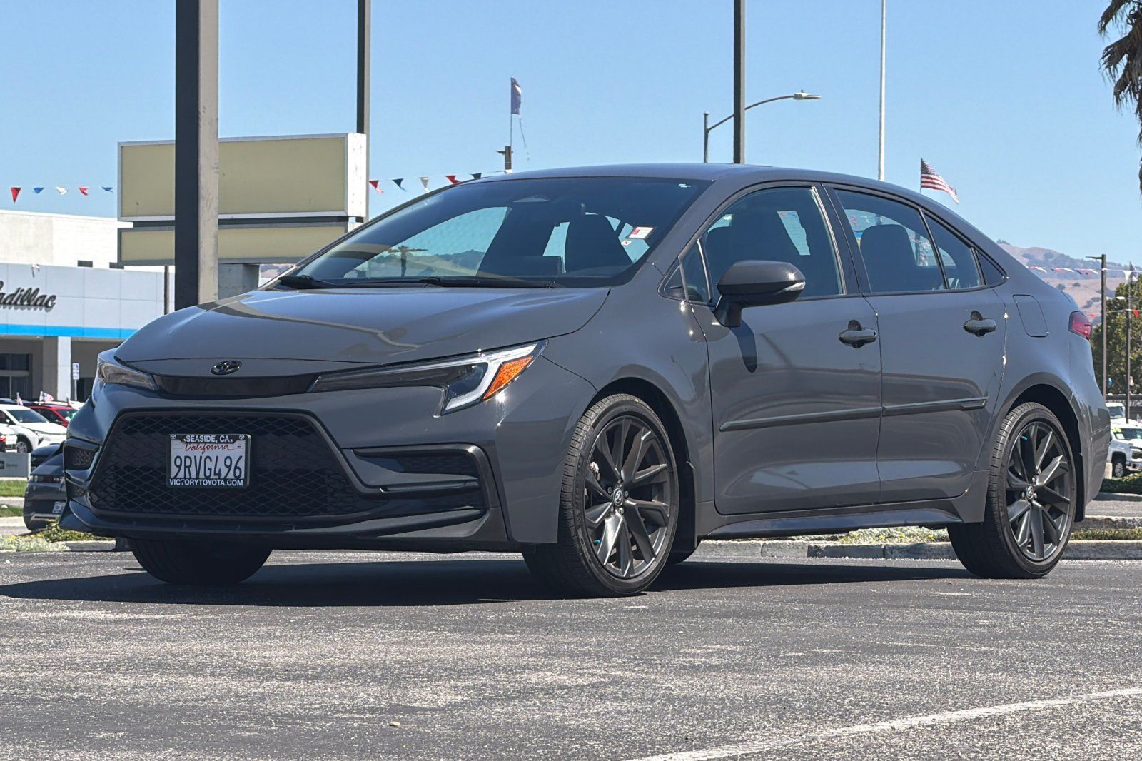 Used 2025 Toyota Corolla XSE FWD image 9