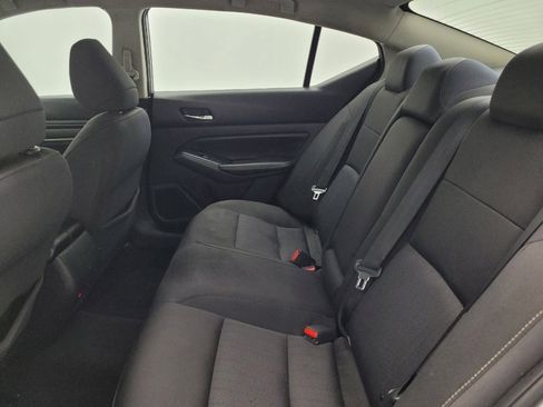 Used 2020 Nissan Altima 2.5 S FWD image 18