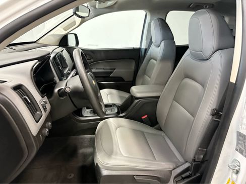 Used 2021 Chevrolet Colorado W/T image 12