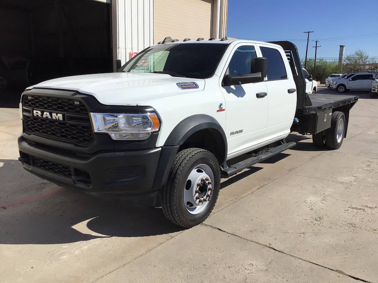 Used 2022 RAM 5500 Tradesman w/ Max Tow Package AWD/4WD image 3