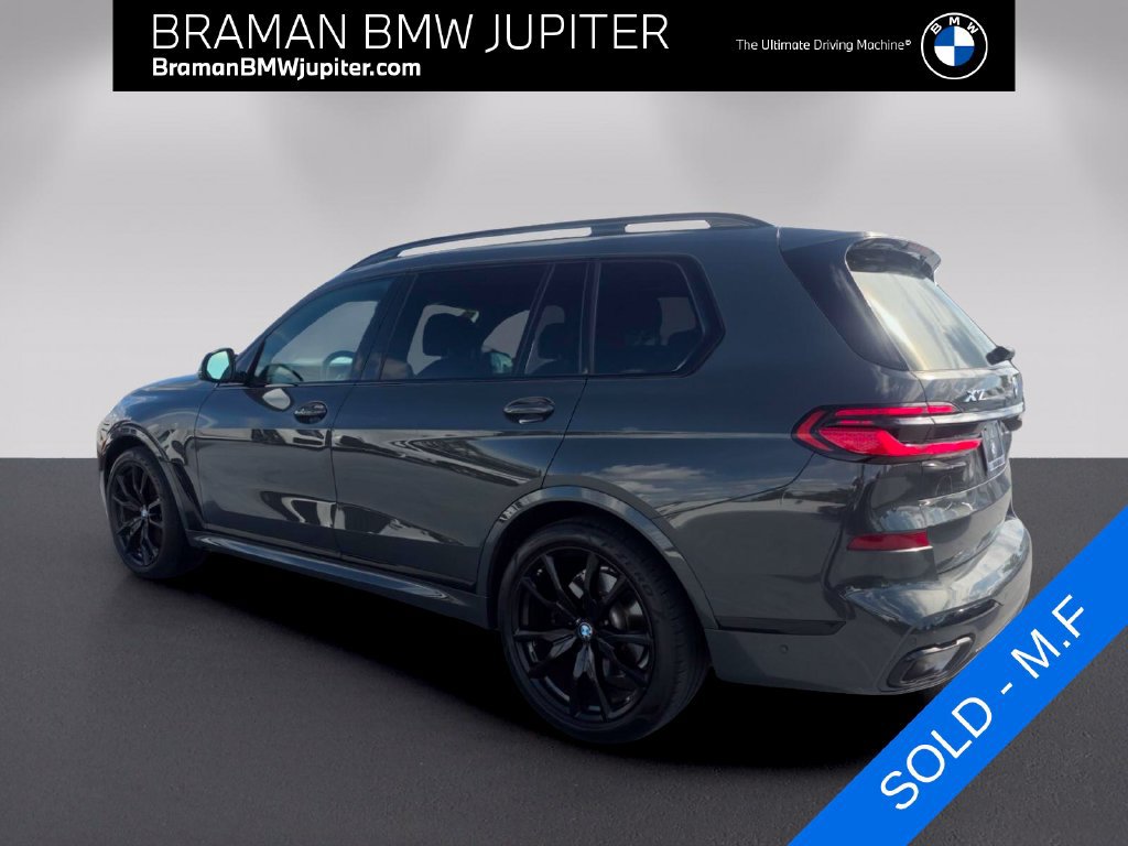 Used 2025 BMW X7 xDrive40i w/ M Sport Package AWD/4WD image 6