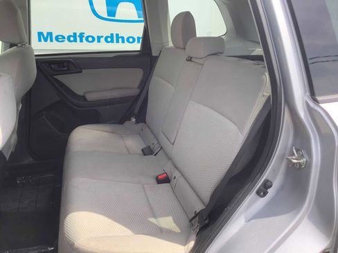 Used 2016 Subaru Forester 2.5i Premium AWD/4WD image 13
