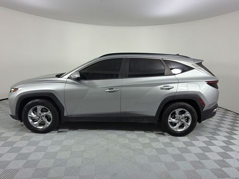 Used 2022 Hyundai Tucson SEL w/ Cargo Package FWD image 2