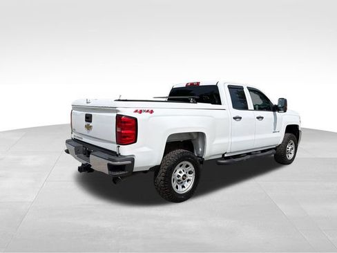 Used 2019 Chevrolet Silverado 2500 W/T AWD/4WD image 3