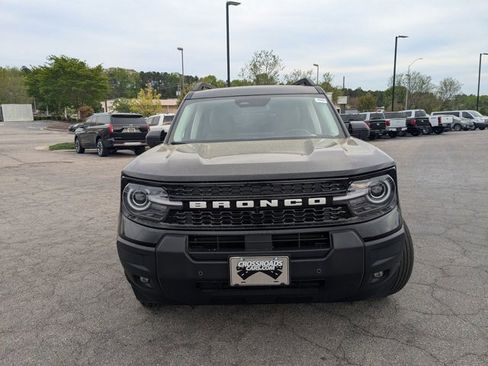 Certified 2025 Ford Bronco Sport Outer Banks w/ Outer Banks Tech Package+ image 3