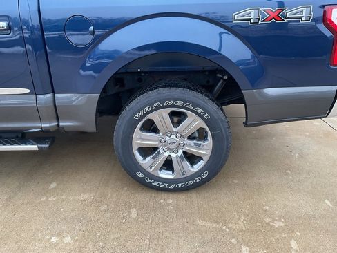 Used 2018 Ford F150 XLT w/ Equipment Group 302A Luxury image 6