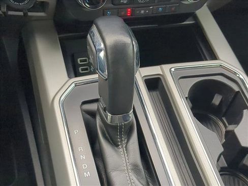 Used 2020 Ford F150 Lariat w/ Equipment Group 502A Luxury AWD/4WD image 11