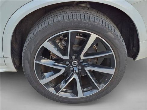 Used 2023 Volvo XC90 B5 Plus w/ Protection Package Premier AWD/4WD image 23