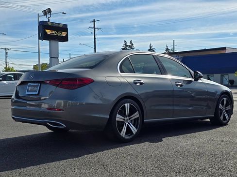 Used 2022 Mercedes-Benz C 300 Sedan image 6