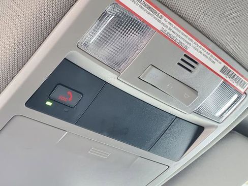 Used 2023 Toyota Tacoma SR image 17