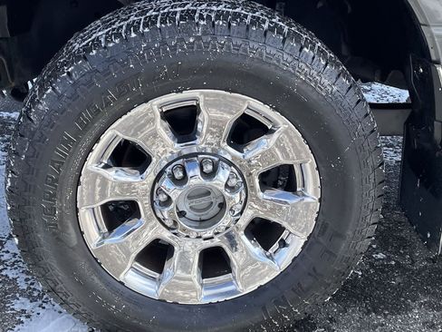 Used 2018 Ford F350 Lariat w/ Lariat Ultimate Package image 41