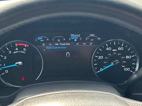 Used 2022 Ford F250 Lariat w/ Lariat Ultimate Package AWD/4WD image 23