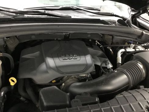 Used 2021 Jeep Grand Cherokee L Overland w/ Luxury Tech Group IV image 9