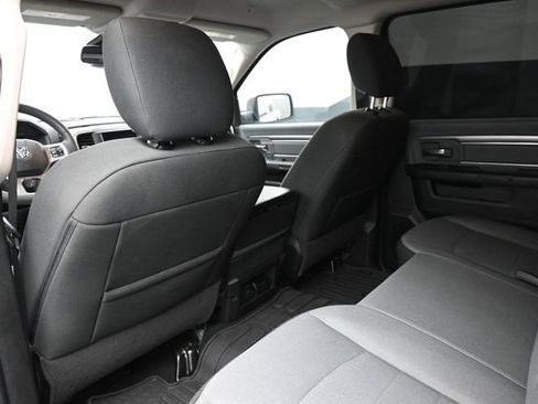 Used 2023 RAM 1500 Classic SLT w/ Electronics Group AWD/4WD image 17