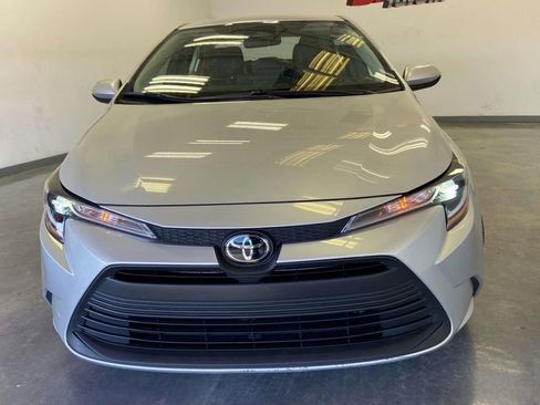 Certified 2025 Toyota Corolla LE w/ Convenience Package image 7