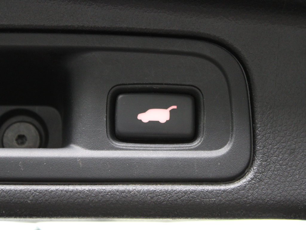 Used 2018 Honda Pilot Touring image 39