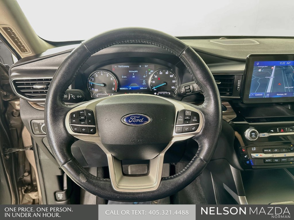 Used 2021 Ford Explorer Limited w/ Equipment Group 301A AWD/4WD image 13