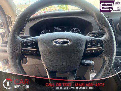 Used 2025 Ford Transit 250 148 High Roof RWD image 11