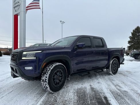 Used 2023 Nissan Frontier PRO-4X w/ Pro-4X Premium Package image 3