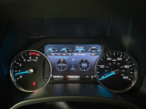 Used 2019 Ford F350 Platinum w/ Platinum Ultimate Package AWD/4WD image 33